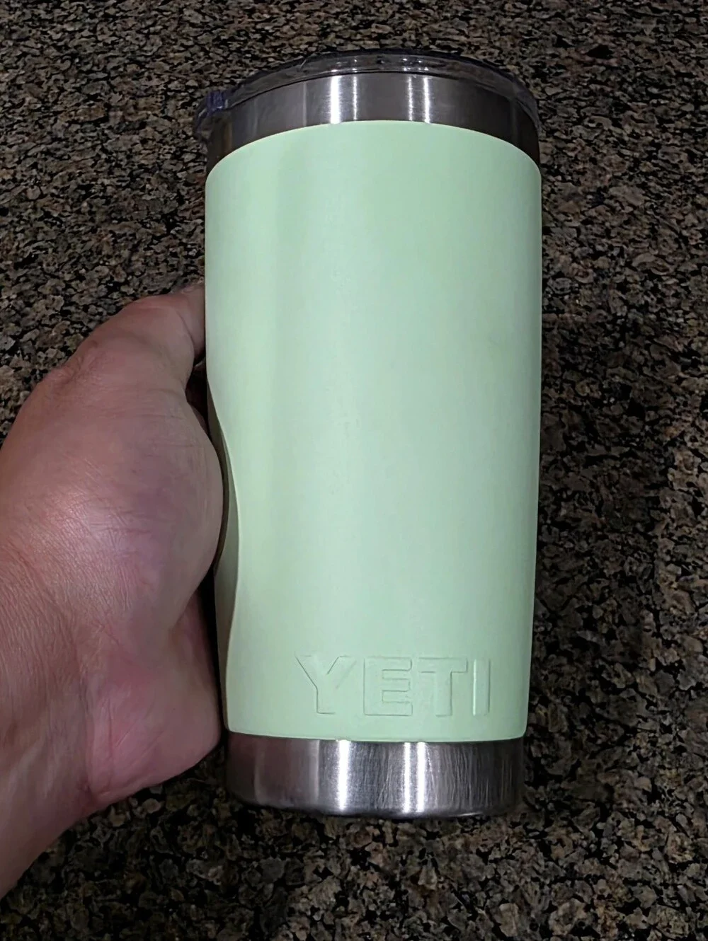 YETI Rambler 20 oz Seafoam Vacuum Insulated Stainless Steel Tumbler w/ MagSlider